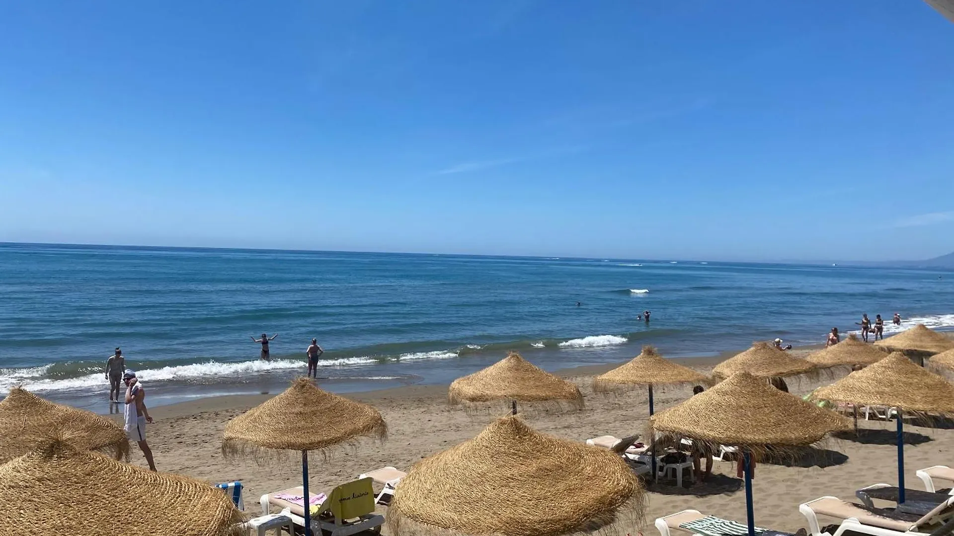 Don Carlos Marbella Beach アパート